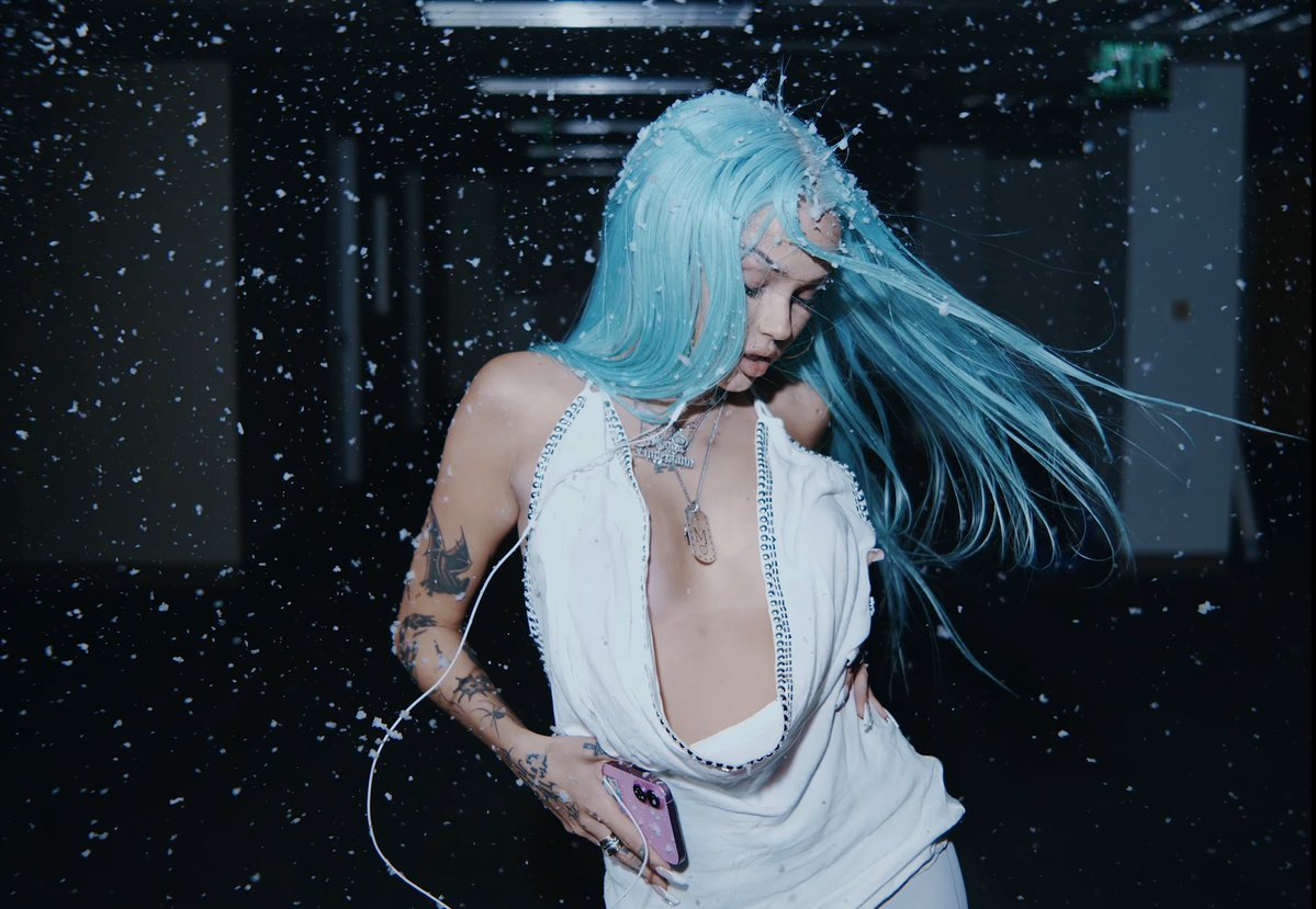 HOMESICKLONER's tweet image. gonna wish u took a pic when i’m gone