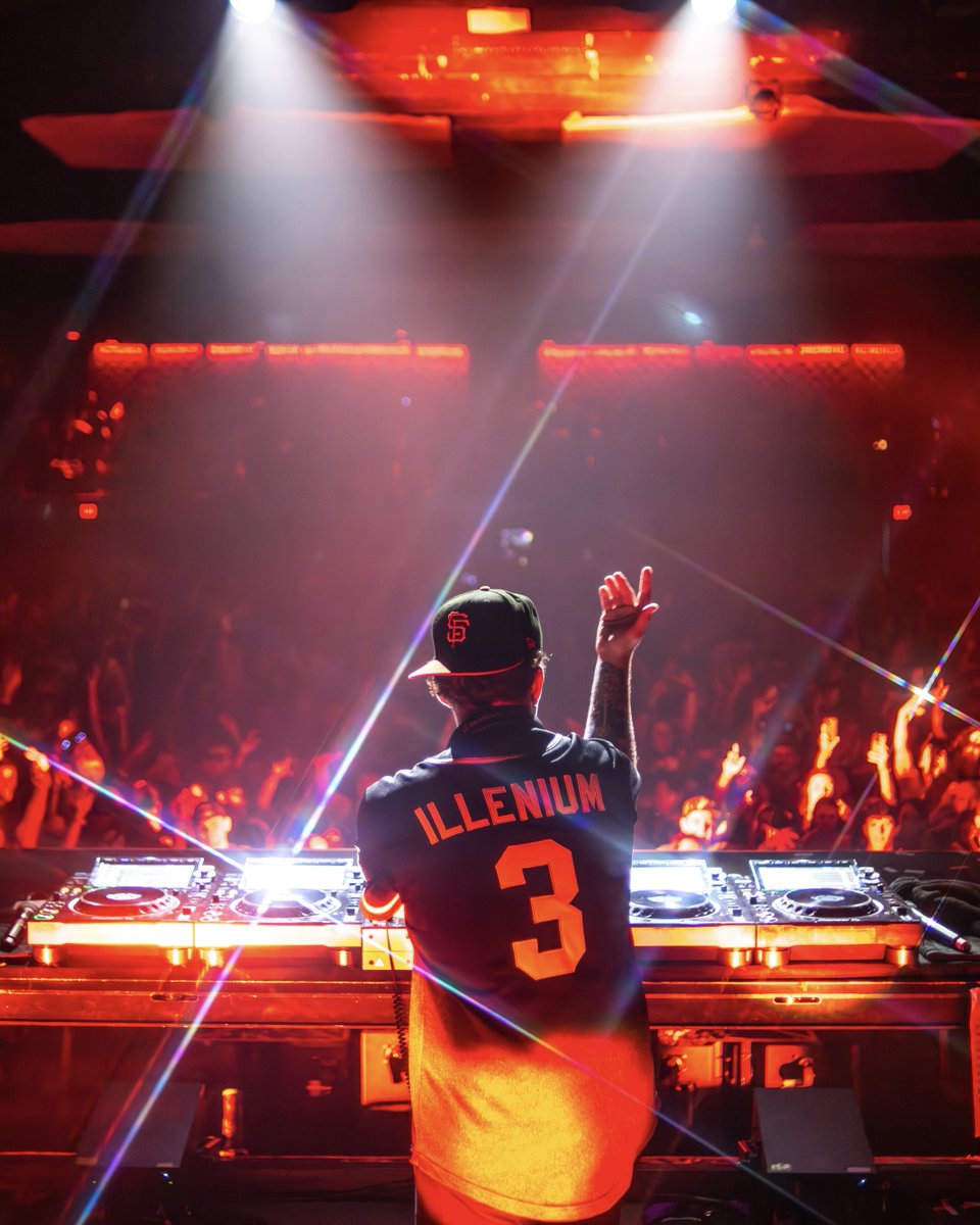 echostage's tweet image. A ๐ ๐๐ฆ๐ฆ๐๐ฉ๐ sold out Night 1 with @ILLENIUM! We canโt wait to do it all again tonight with special guest @iamdabinlee.
Tables are completely sold out and tickets are running low โ secure yours while you still can at tix.echostage.com/ILL252