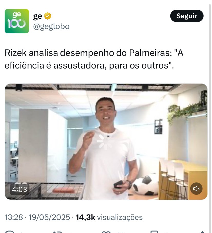 FioCRF's tweet image. se liga na sequência
1° print: palmeiras lider
2° print: um dia após o flamengo virar lider
3° print: flamengo diminui a vantagem de 1 ponto para o lider com um jogo a menos
kkkkkkkkkkkkkk esse rizek nao tem nem vergonha