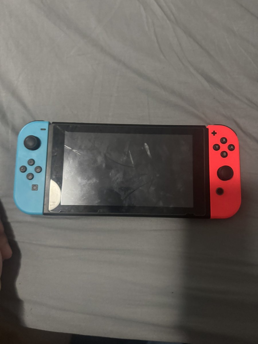 PanfGod's tweet image. Se vende. 
MacBook Pro finales 2020
iPad Pro 12.9 5ta generación 128gb
Nintendo switch
Ps5 1tb versión con disco
Pc (no se ve en las fotos)
Otros…

Info al dm

#ventas #ventasporwhatsapp #PlayStation #PlayStation5 #ps5 #apple #nintendo #ipad #MacBookPro #lima #peru