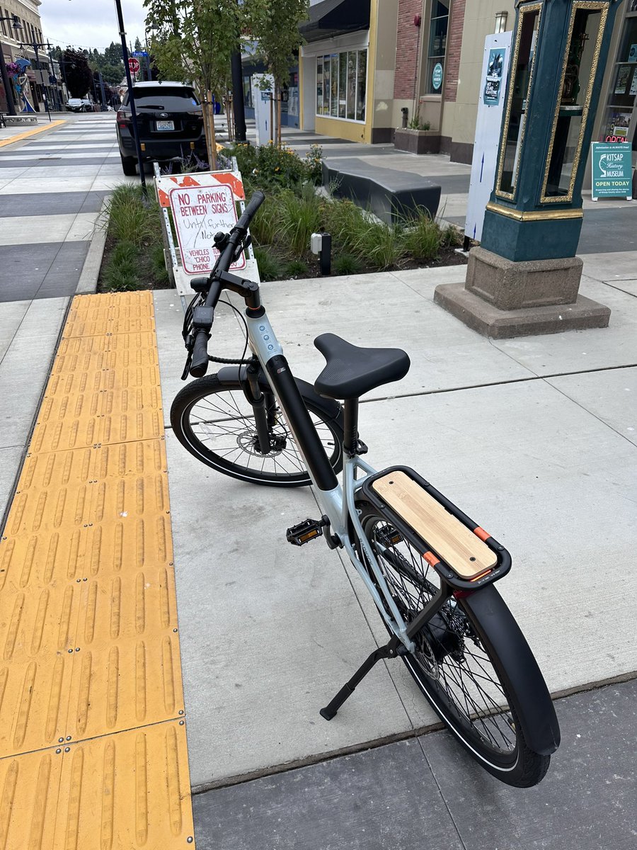 dave_has_aces's tweet image. F&amp;amp;$k you, I won’t do what ya tell me!! 😂🇺🇸🖕🏻Ridin Rad! #Radkick @RadPowerBikes