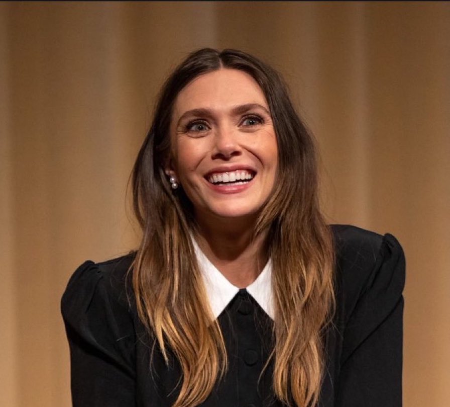 olsvnn's tweet image. dude idk but seeing her smile makes me so happy I wanna cry