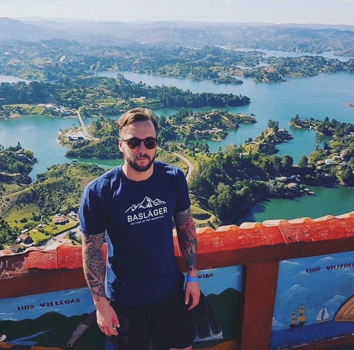 Some tees back online! ☀️ // baslager.com