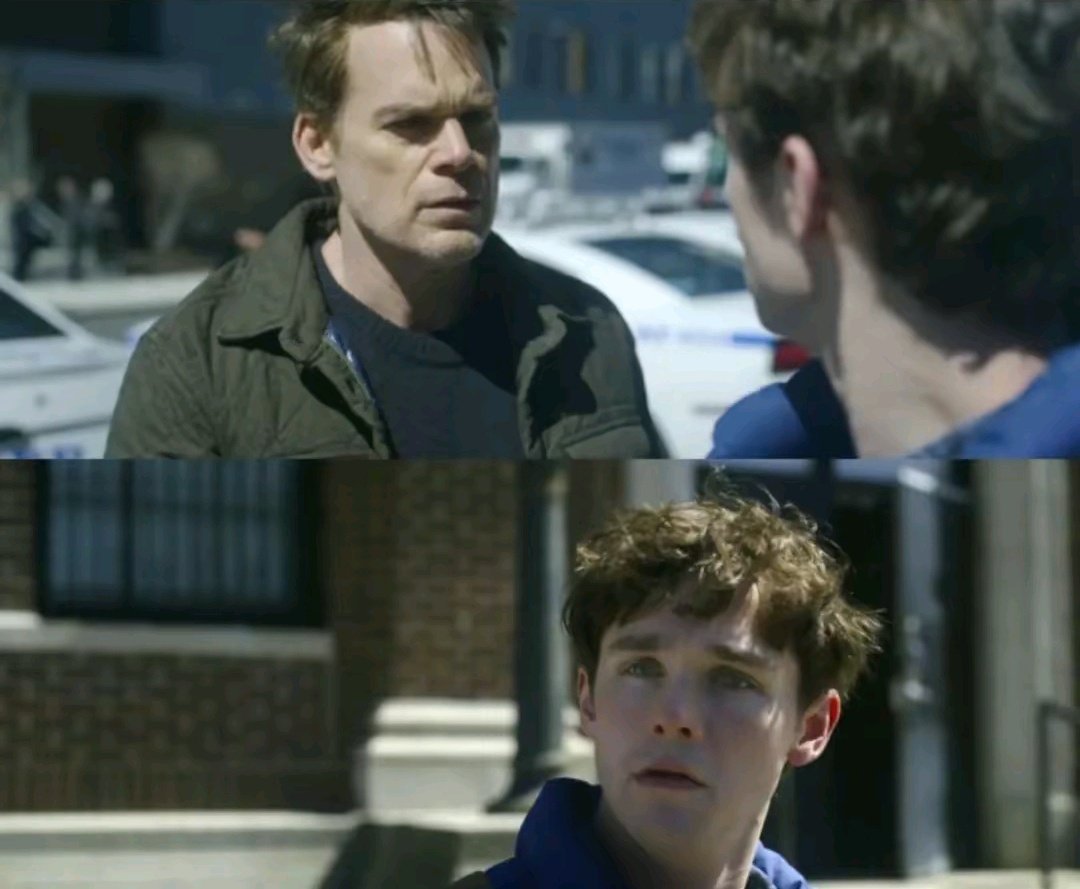 AUSparta's tweet image. What if Harrison is seeing the ghost of Dexter like Dexter see Harry