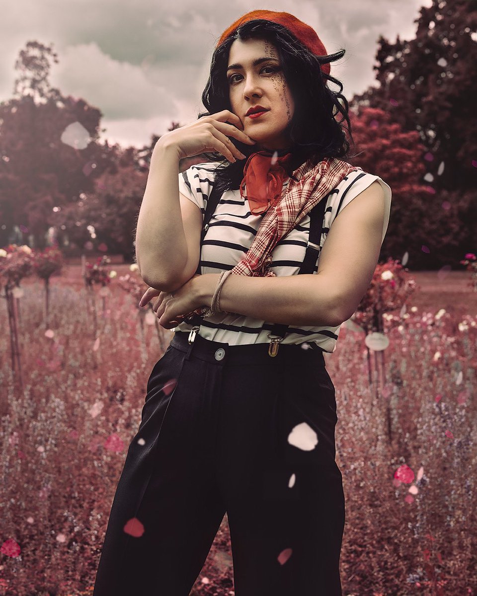 NaryaCosplay's tweet image. When one falls. WHEN one falls. Not “IF”. When.

I started #ClairObscurExpedition33 from @SandfallGames a few weeks before #Dokomi and decided I need the iconic Baguette outfit for it. 
This game took my heart in a storm.

📷(ig) @ericsmarkus