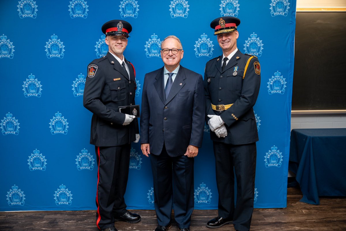 TeamKerzner's tweet image. Jason, Justin, Jacob, and Andrew,

It was a privilege to visit @BrantfordPolice to attend the badging ceremony for the newest members of Ontario’s policing family. Congratulations on this achievement. I wish you successful and fulfilling careers as you serve your community. On…