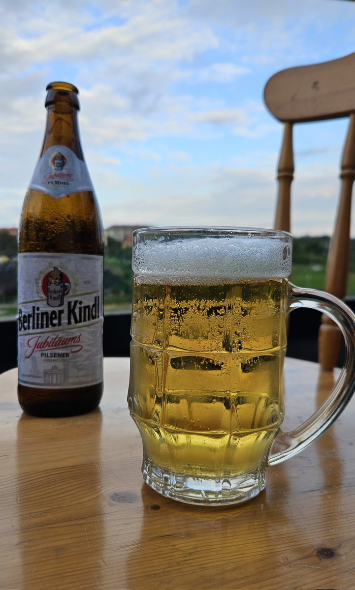 Mati_casual_PL's tweet image. Have a great weekend 🍻
@PintsBeauty 
#berlinerkindl #beer