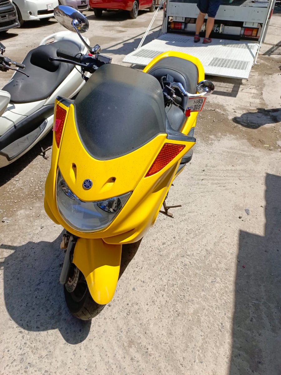 IT GOING FOR A COOL PRICE