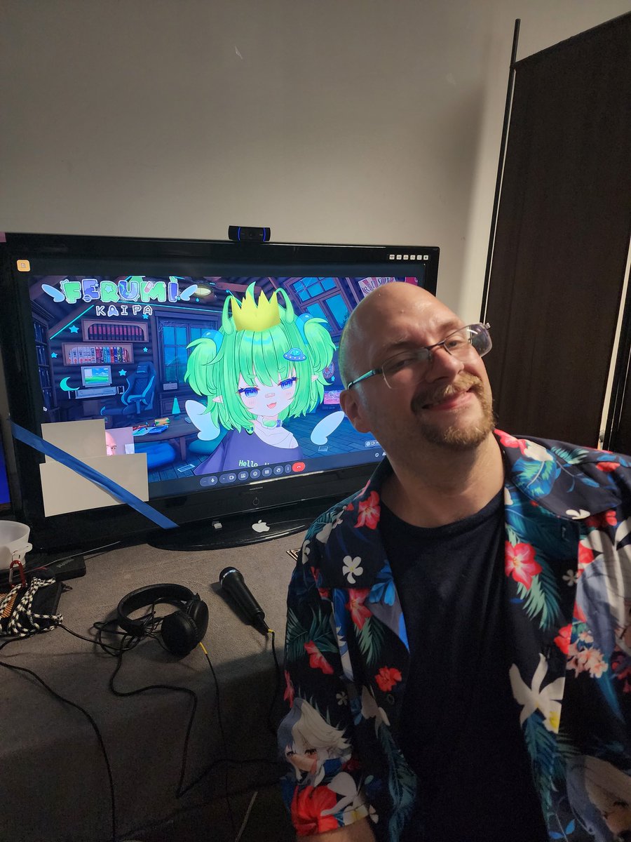 DrDemolitions's tweet image. Today, I got to meet Ferumi at NärCon
And It was a lot of fun yapping with you, my fellow American Ferumi, and thanks for the Happy Birthday  💚

#FerumiKaipa
