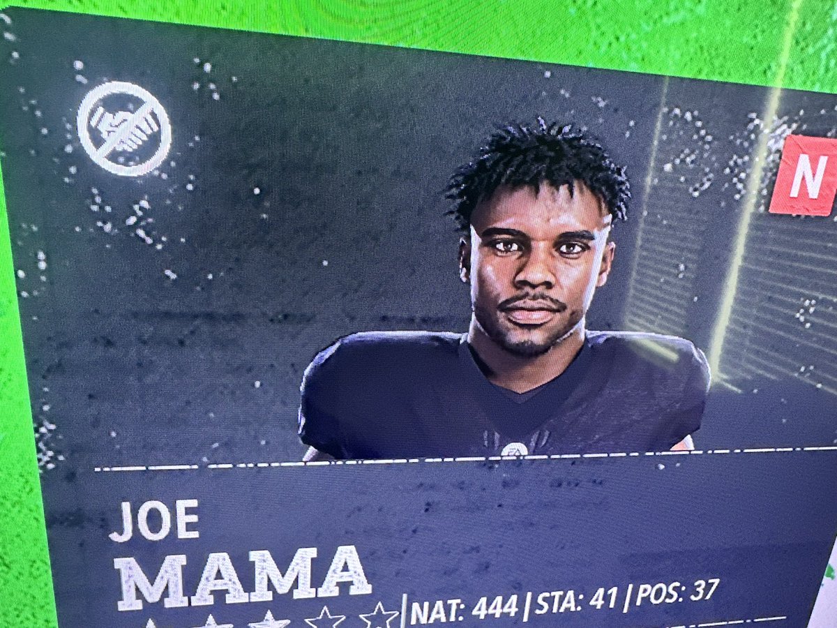 AndreJohnsonTV's tweet image. Think I gotta recruit him just for the vibes @EASPORTSCollege