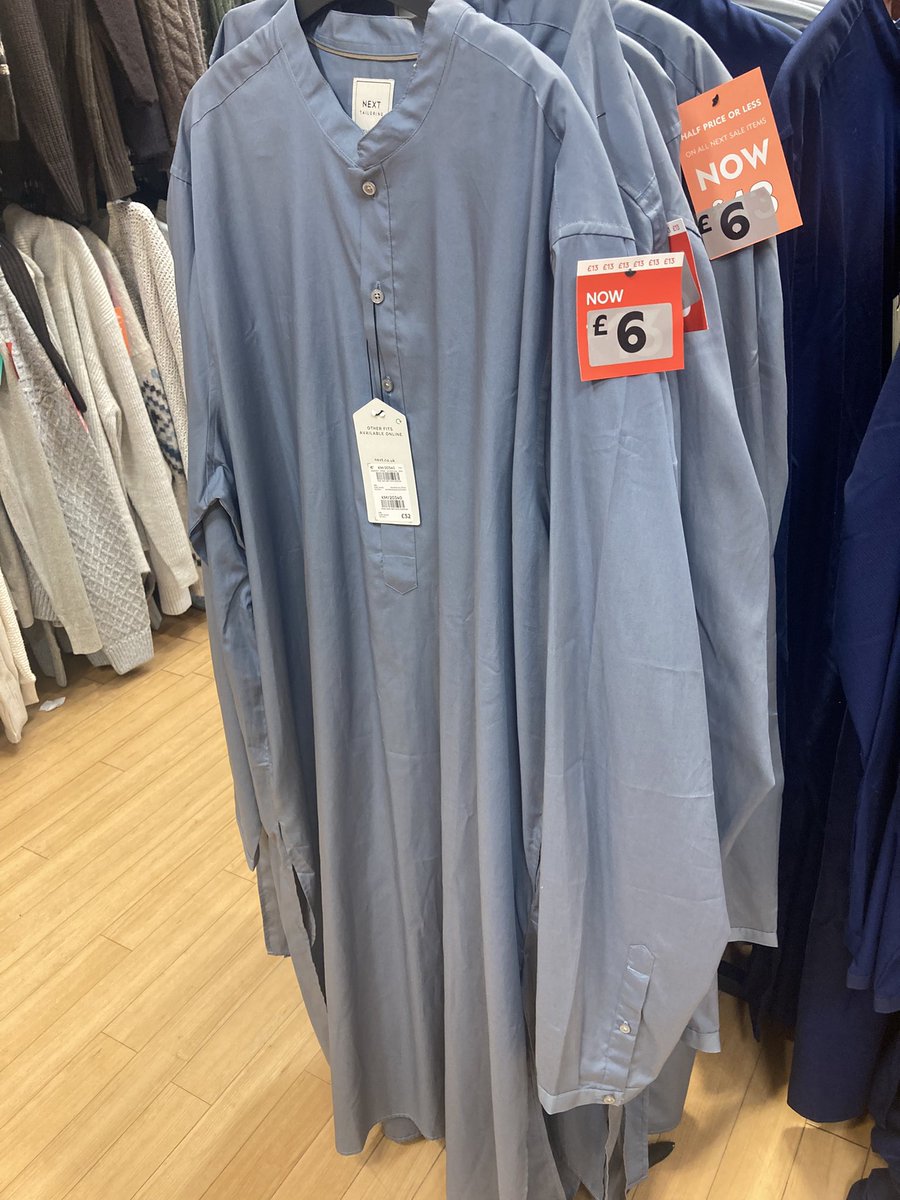 Len545893044750's tweet image. These don’t seem to be selling very well in Next……..
Can’t fathom why