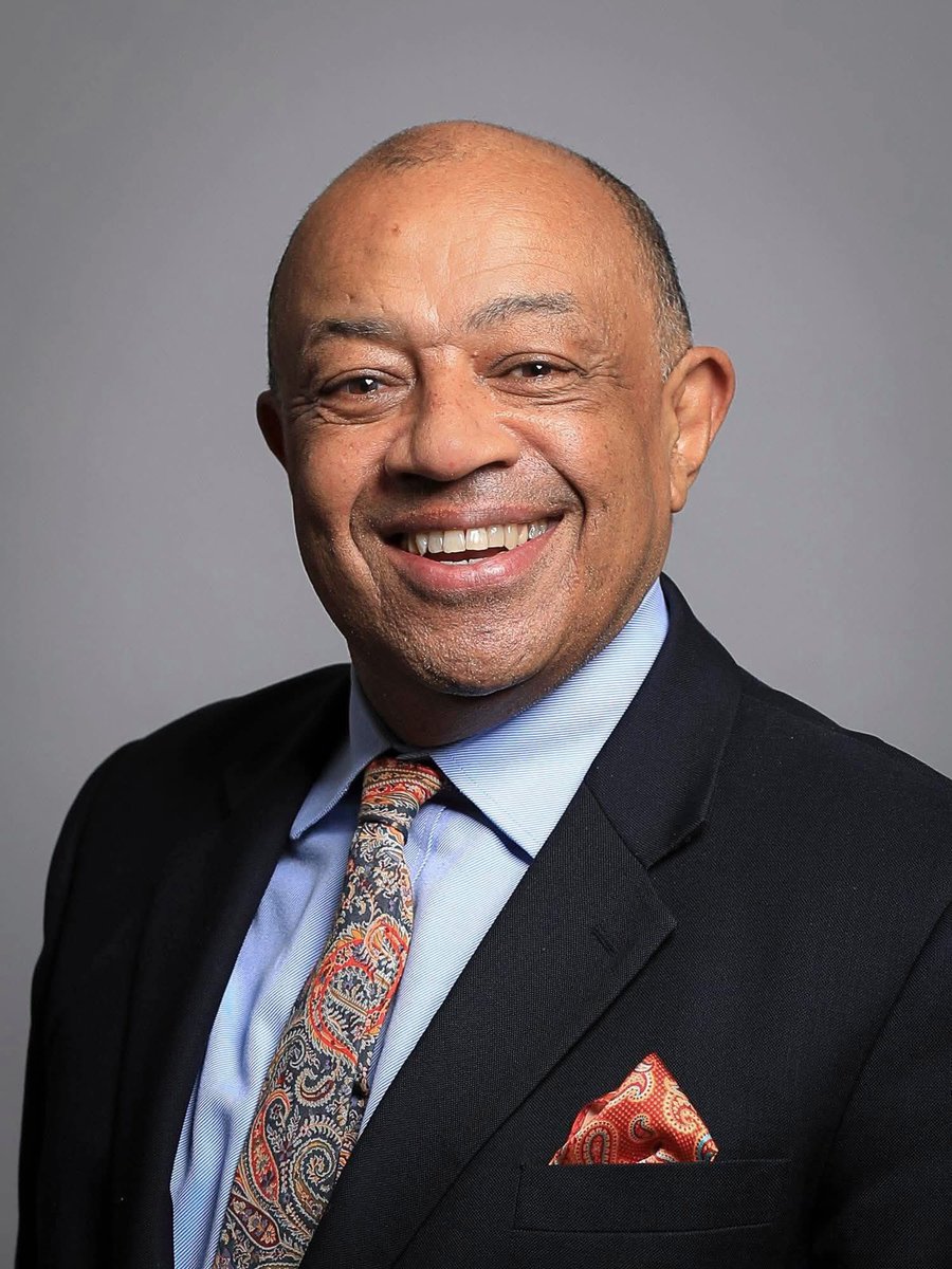 aristotledada's tweet image. This is Lord Paul Yaw Boateng, Britains first black Cabinet Minister. He was also British High Commissioner to South Africa (2005-2009).
He is currently a member of the House of Lords of the United Kingdom. He attended Ghana International School and Accra Academy, and then…