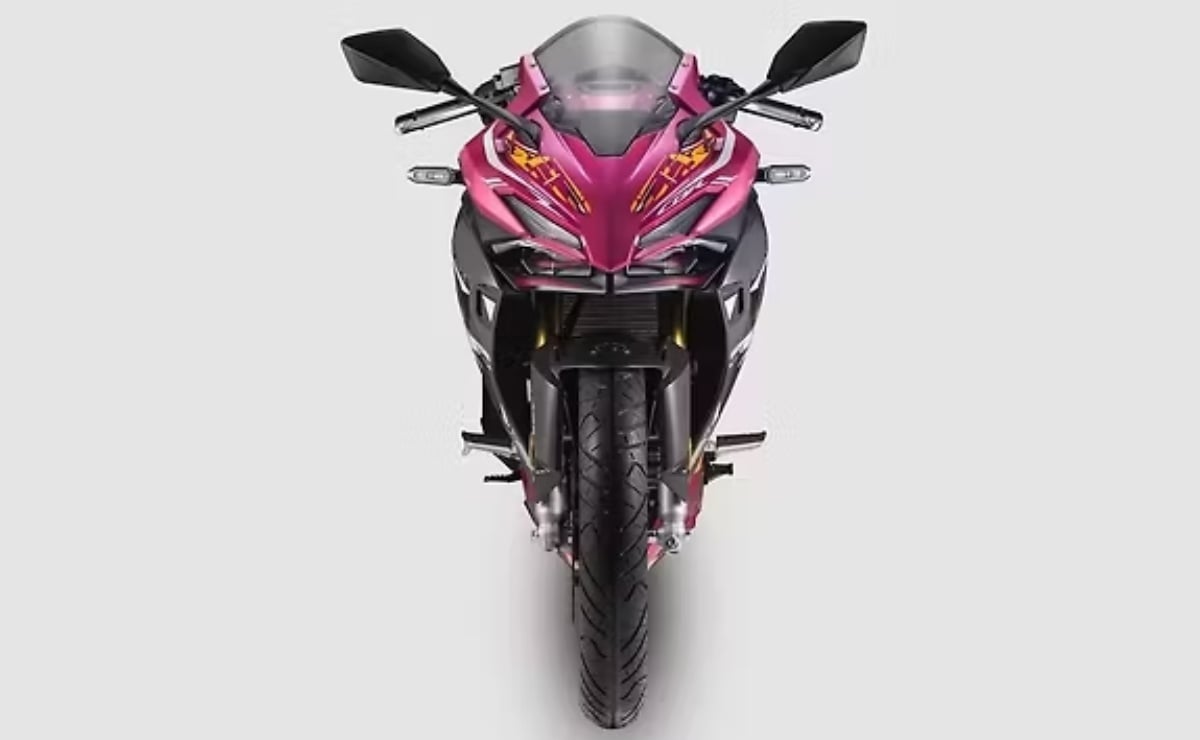 Honda CBR 250RR 🏍️

La versión especial llega a Indonesia con estilo renovado y un precio más accesible. 

📍 Motor bicilíndrico de 249 cc con 40 hp.

📍 Nuevas opciones de color.

📍 Tecnología avanzada para un manejo superior.

¡Ideal para los amantes de la velocidad! 🚨