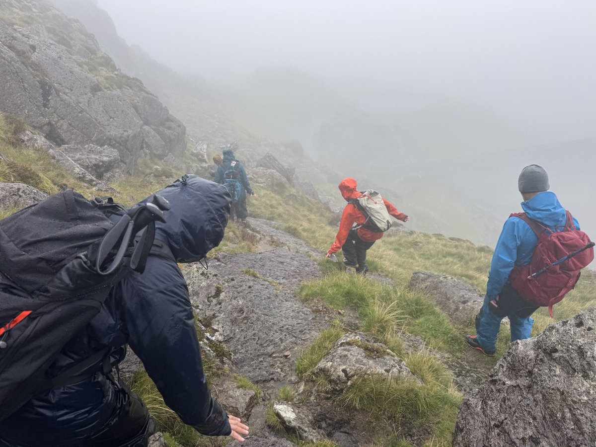 smyrff's tweet photo. Navigation day with Mountain Leader Trainee’s working for Y Bartneriaeth Awyr Agored - The  Outdoor Partnership.

Moelwynion was the location and we had a proper weather day of two halves 🌤️🌧️🌧️

Da iawn / well done to all that took part. 🏔️🧭

@PAA_TOP https://t.co/FawHTK968M