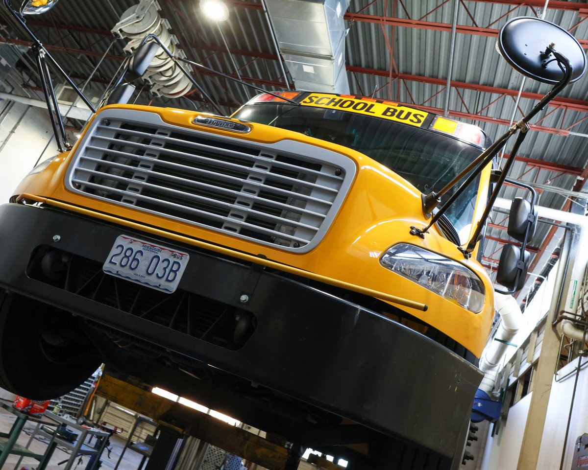 While school isn’t quite in session yet, our Parkway staff is hard at work getting everything ready—from classrooms to buses—for an incredible year ahead! 
We still have a few openings for the upcoming school year, and we’d love to welcome back our alumni.
ow.ly/6afF50WvpFK