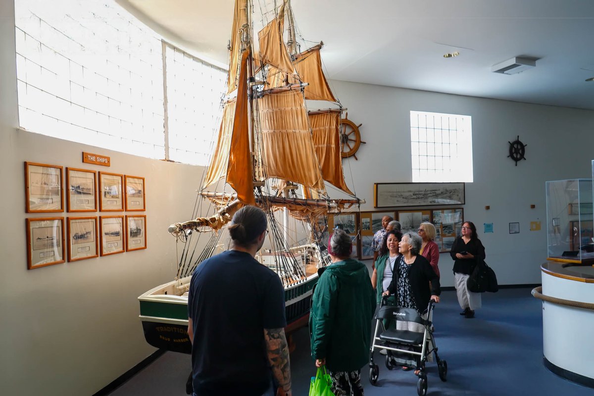 LACountyAD's tweet image. Antelope Valley Senior Center swapped desert sun for sea breezes by taking a field trip to the @LAMaritime, learning about the history of the @PortLA &amp;amp; seafaring life. Learn more about @CountyofLA senior centers at: ow.ly/oLRz50Wv1lH

#LACountyAD  #BuildingCommunity