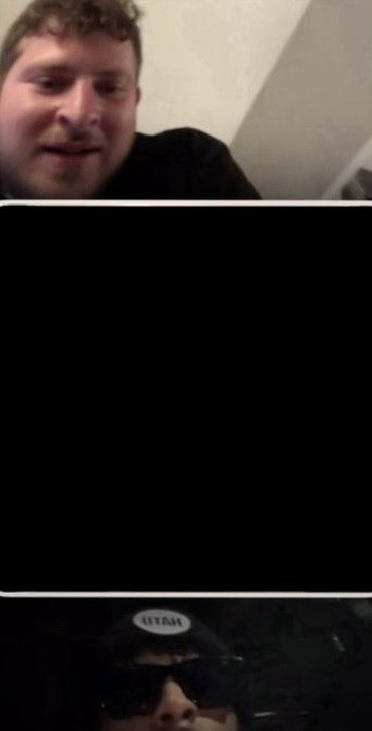 ggnbayb's tweet image. NBA YoungBoy on FaceTime with Playboi Carti. 📸
"Fire Your Manager" 🔥 🔥
