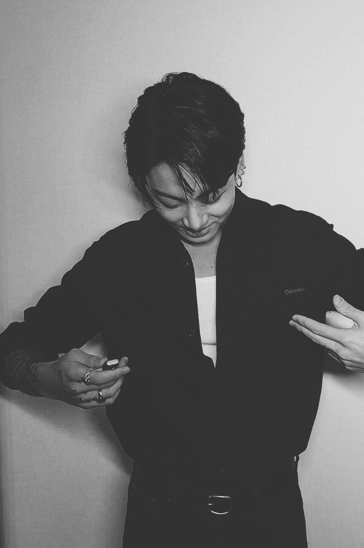 _rapperjk_'s tweet image. โnot everyone can be a calvin klein modelโ ๐๐ค๐ค
JUNGKOOK X CALVIN KLEIN