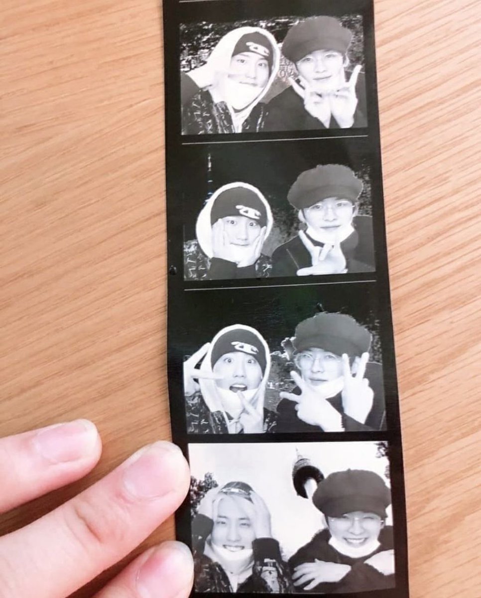misobundle's tweet image. #remember when there was a time where minsung shared their 4cut pictures …..