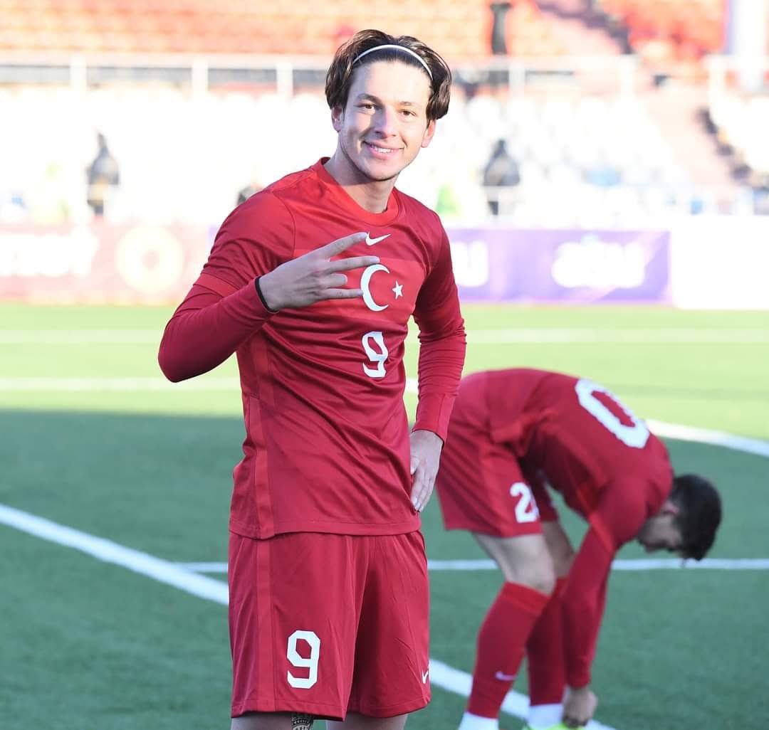 Hull City News🇹🇷 (@hullcitystats) on Twitter photo According to reports in Turkey, Enis Destan has agreed to sign for Hull City PERMANENTLY. 🚨
A free transfer with 50% sell on is being reported. ✍🏻
(<a href="/hasanntuncel/">Hasan Tüncel</a>) #hcafc According to reports in Turkey, Enis Destan has agreed to sign for Hull City PERMANENTLY. 🚨
A free transfer with 50% sell on is being reported. ✍🏻
(<a href="/hasanntuncel/">Hasan Tüncel</a>) #hcafc