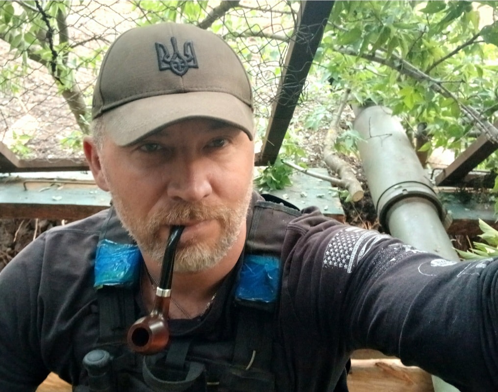 SpravaHromad's tweet image. 🪖  Валерій ПРОЗАПАС:

Наша молодь знову нагадала, що таке гідність, як би її не намагались розтоптати позітівно/кварталівським угаром.

Так що якщо у когось ще є сумнів за що воювати, то кращої мотивації не знайти - за майбутнє цих дітей.

facebook.com/share/p/1AyQbg…