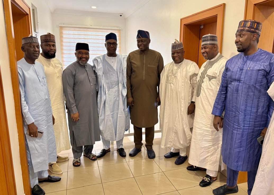 MSIngawa's tweet image. The newly elected Chairman Party of the APC visits Senator Abdulaziz Yari in his office.
Abdulaziz Yari is very powerful APC members and the president acknowledges that.
Getting 43 votes in Senate Presidential election against the candidate of the president is not ordinary.
