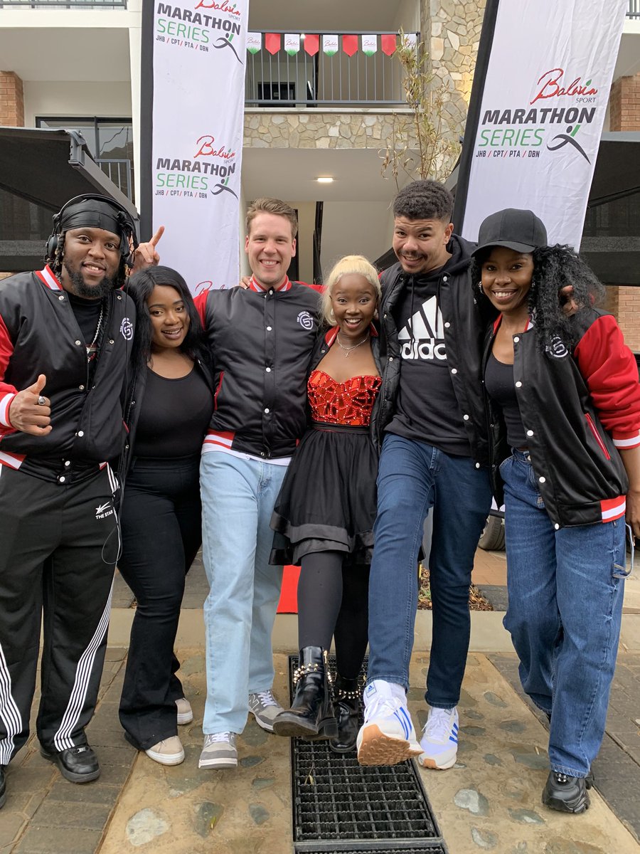 5FM's tweet image. The biggest giveaway on radio EVER...
#5Drive giving away a R1 MILLION fully furnished apartment, at The Reid Lifestyle
Estate today courtesy of the @balwin.properties
A huge shout out to all our finalists! And congratulations once again to Minette who had the magic key that…