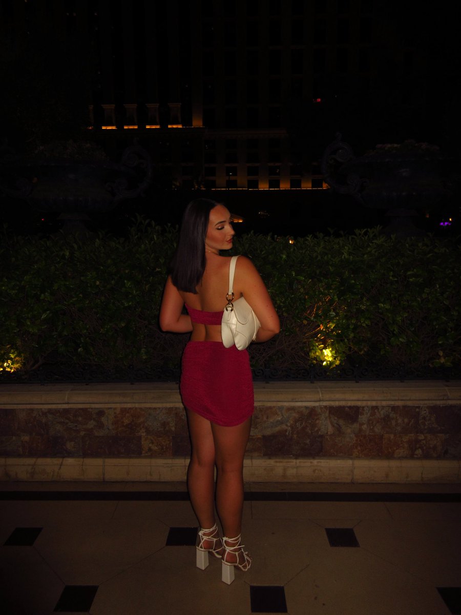 grace_hive's tweet image. SHE’S A VEGAS GURL🎰