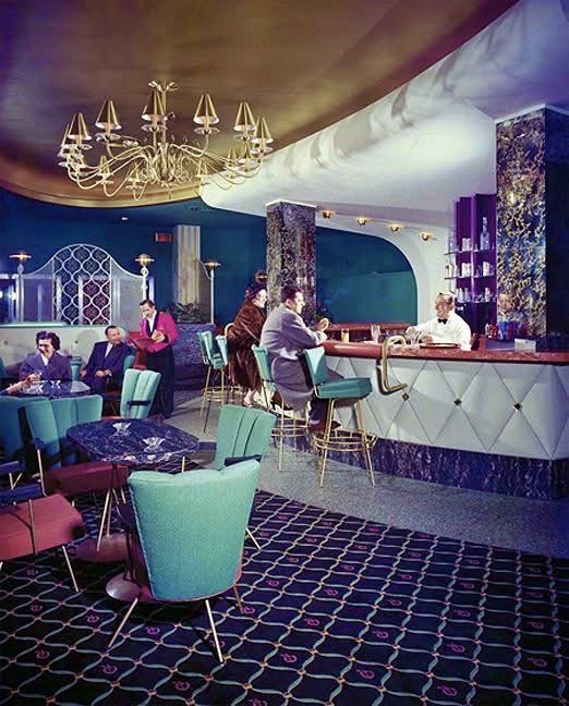 red_mutant_eyes's tweet image. I don’t drink anymore but I’d have a whiskey up against this bar.
