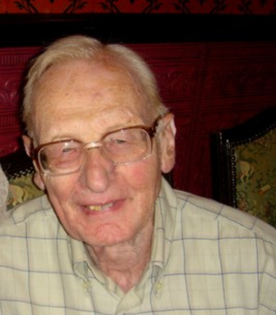 From fleeing Nazi Germany via the Kindertransport in June 1939, to fighting for Britain as a German Jew, he became a D-Day hero.

This is Ronald Walters' WW2 story, including his first-hand account:
(🧵)