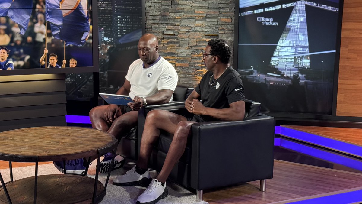 PeteBercich's tweet image. Had the privilege of interviewing these two this morning…. Legends as players, legends in the men they have become.