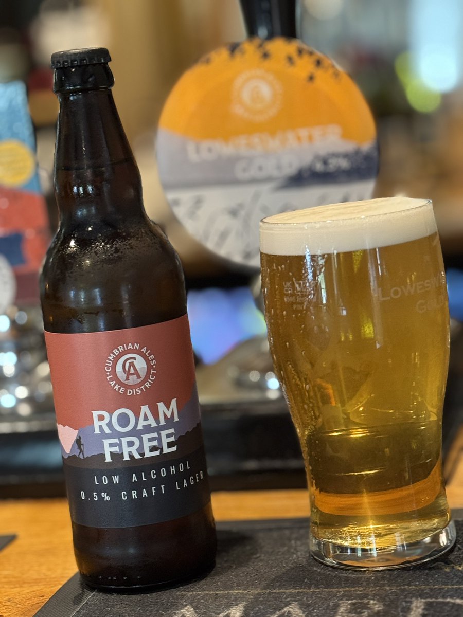 terrybnd's tweet image. Enjoyed a REALLY nice low alcohol beer from @loweswatergold today at the fab community owned pub @BvcpInn today! 😋🍺 #lakedistrict I headed out to catch up with pals on my leccy bike and recharged there too! I love such pubs in Cumbria. The opposite of the mainstream crap ya see…
