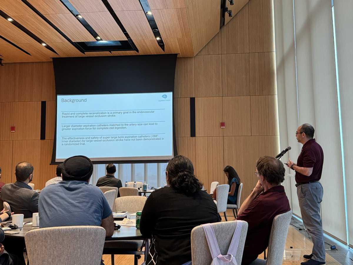 TareqKass's tweet image. @omarkasshout presenting Sumit Max at our CHICAGO course!!
Amazing cases and lots of learning!!