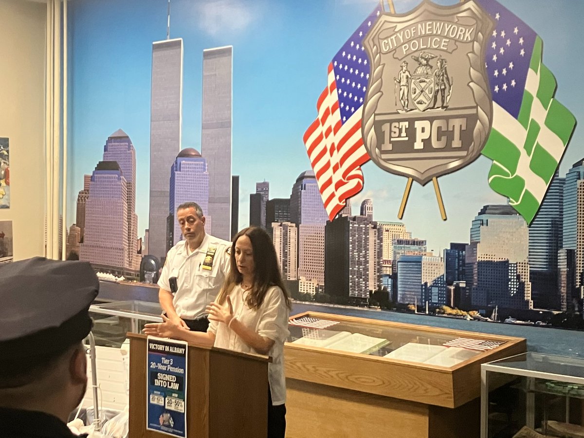 NYPD 1st Precinct (@nypd1pct) on Twitter photo Thank you to <a href="/nyc_evsa/">NYC E-Vehicle Safety Alliance</a> for attending yesterday’s afternoon roll call and speaking to our officers about the importance of e-bike safety and registration. We know how important this issue is to our community. We’re proud to work together to keep our streets safe. Thank you to <a href="/nyc_evsa/">NYC E-Vehicle Safety Alliance</a> for attending yesterday’s afternoon roll call and speaking to our officers about the importance of e-bike safety and registration. We know how important this issue is to our community. We’re proud to work together to keep our streets safe.