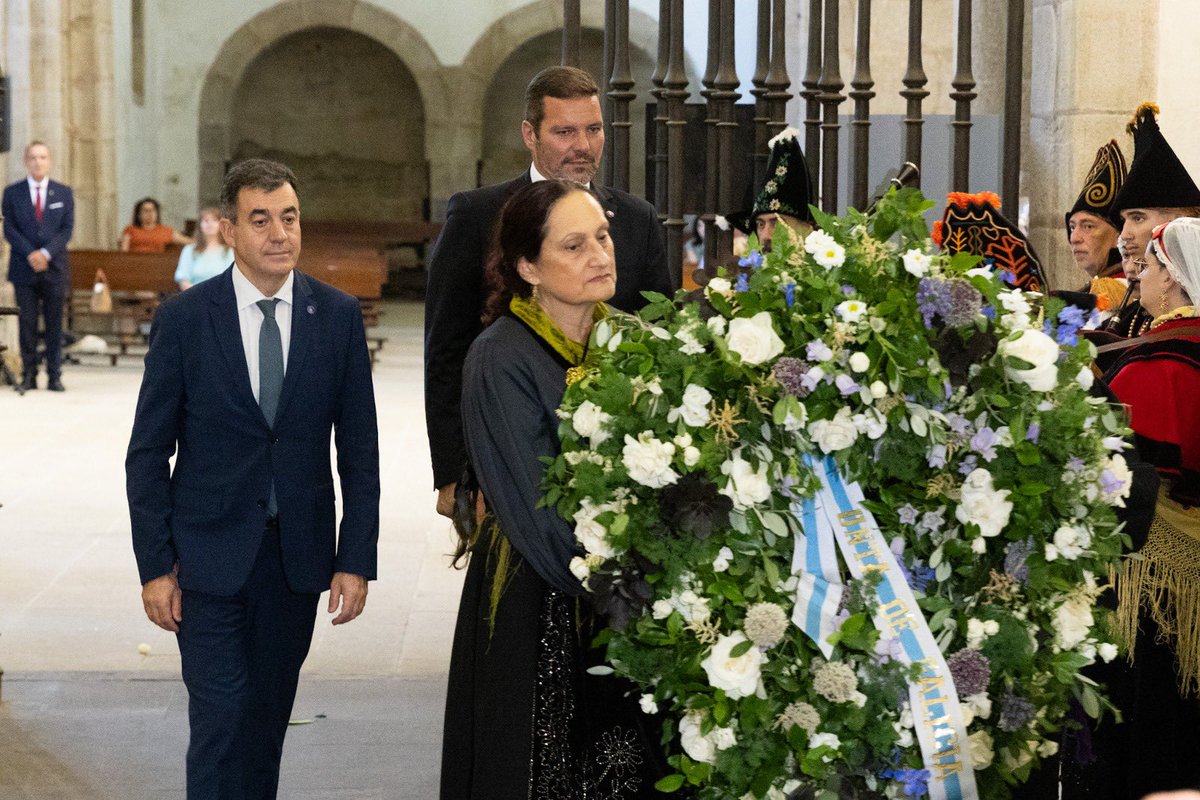 RomanLalin's tweet image. Celebrando Galicia. Temos un gran país!