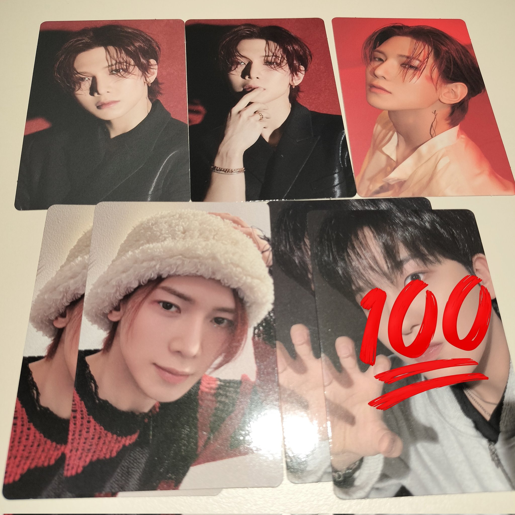 ateez ユノ　トレカ　ペンミ　ホロ　お守り　ファンミ ateez ユノ トレカ ペンミ ホロ お守り ファンミ ATEEZ 2025