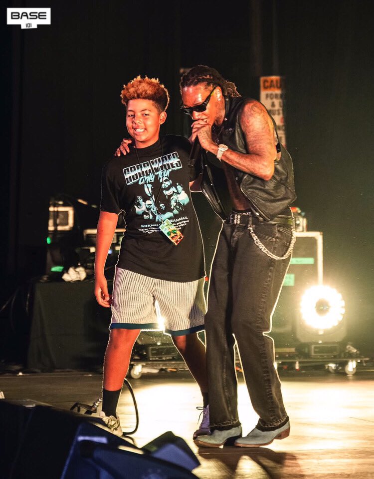 Wiz Khalifa's son joins him on stage for a special performance 🔥🔥