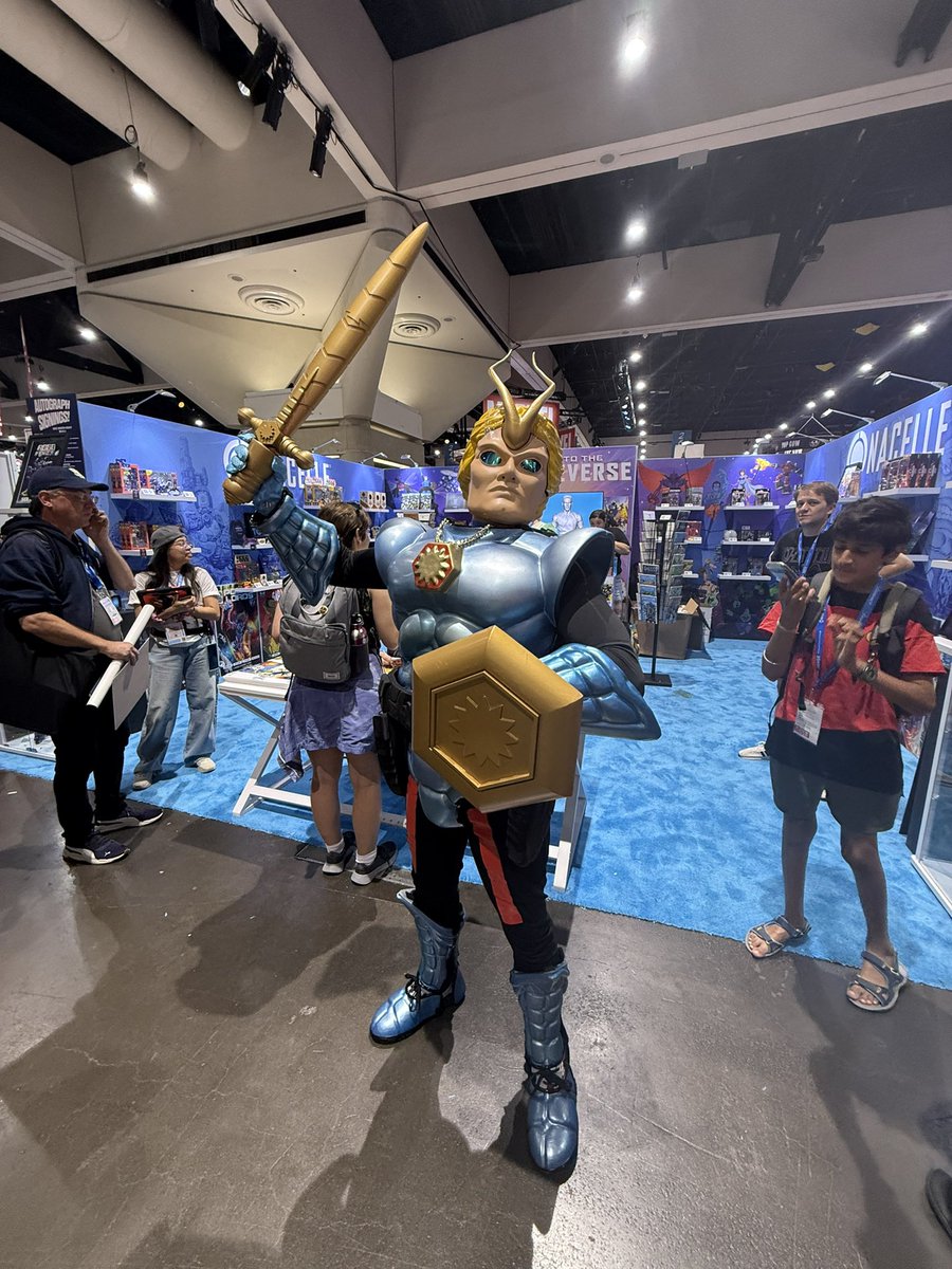 ParksAndCons's tweet photo. Dargon has arrived at @nacellecompany booth to rep #Sectaurs #SDCC https://t.co/My690iO1ob