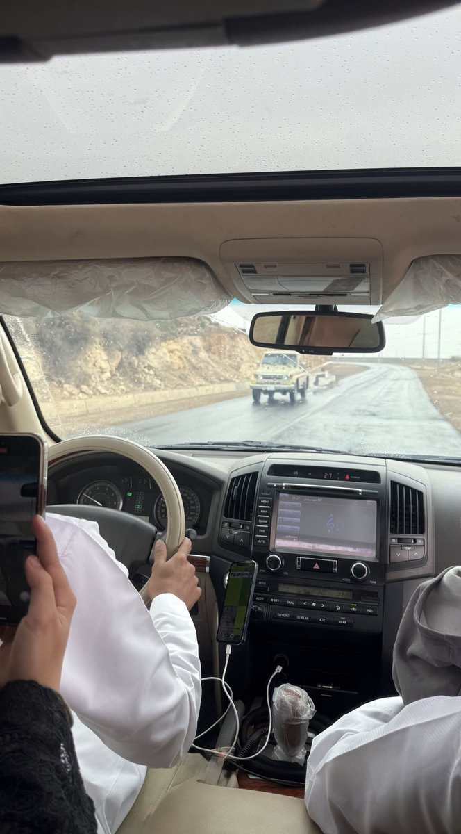 r7_8ll's tweet photo. تقيم جو اليوم 10/10 ❤️❤️ https://t.co/7yW9cp4B4V