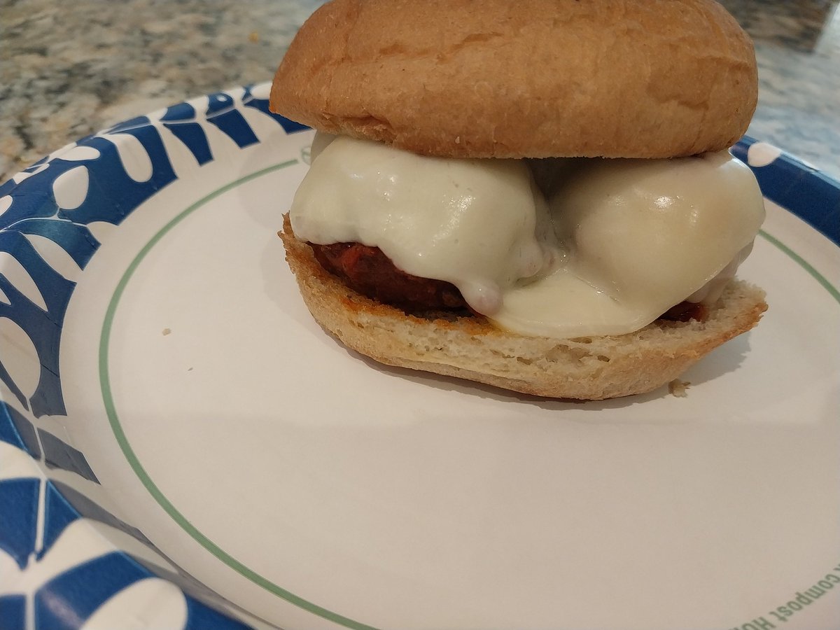 Doug_T79's tweet image. Work is done!! Time to work on these meatball sandwiches and a few Miller Lites. 🍻