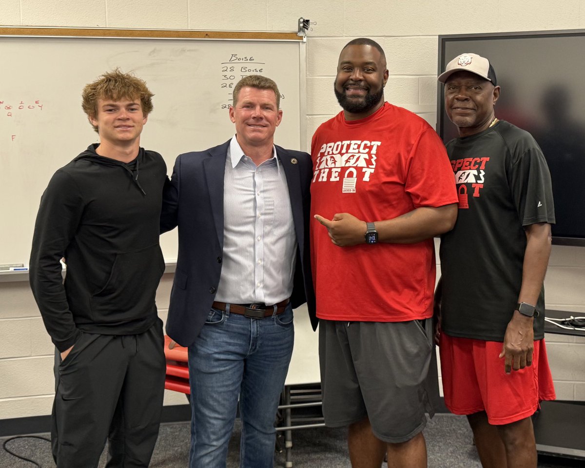 Josh Gibson (@joshgibsonpg) on Twitter photo IMPACT through RELATIONSHIPS & BELIEF: Honored to speak with the <a href="/TerrellTigerFB/">Terrell Tigers Football</a> staff today during their convocation. They have one of the ELITE coaches in the STATE in coach <a href="/SedberryJr/">Sedberry Jr</a>. His dad is a 🐐 too! #txhsfb IMPACT through RELATIONSHIPS & BELIEF: Honored to speak with the <a href="/TerrellTigerFB/">Terrell Tigers Football</a> staff today during their convocation. They have one of the ELITE coaches in the STATE in coach <a href="/SedberryJr/">Sedberry Jr</a>. His dad is a 🐐 too! #txhsfb