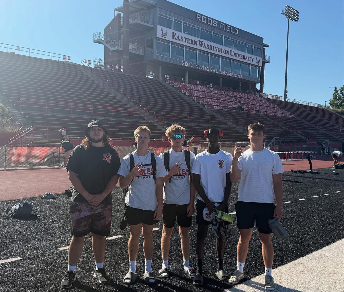 Connor Schmitendorf (@connorschmiten1) on Twitter photo Thank you <a href="/CoachGermer/">Chad Germer</a> and <a href="/Coach_Heffler/">Andrew Heffler, M.S.</a> for a great camp! Loved getting out onto the red turf and competing!
<a href="/bgtigerstrength/">Tiger Strength</a> <a href="/HalHughey16/">Hal Hughey</a> <a href="/PrepRedzoneWA/">Prep Redzone Washington</a> <a href="/JordanJ_/">Jordan Johnson</a> Thank you <a href="/CoachGermer/">Chad Germer</a> and <a href="/Coach_Heffler/">Andrew Heffler, M.S.</a> for a great camp! Loved getting out onto the red turf and competing!
<a href="/bgtigerstrength/">Tiger Strength</a> <a href="/HalHughey16/">Hal Hughey</a> <a href="/PrepRedzoneWA/">Prep Redzone Washington</a> <a href="/JordanJ_/">Jordan Johnson</a>