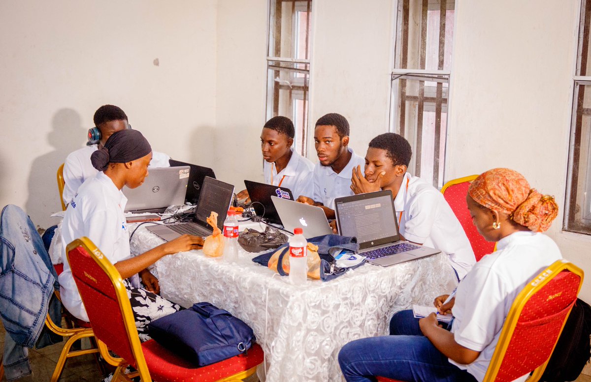 NigComSat1R's tweet photo. Innovation in action!
The SpaceHacks Hackathon in Calabar is bringing young minds together to solve real-world challenges using satellite technology and digital tools.
#SpaceHacks #NIGCOMSAT #GrassrootsInnovation #DigitalNigeria #SpaceTech https://t.co/8iCfR8k7rM