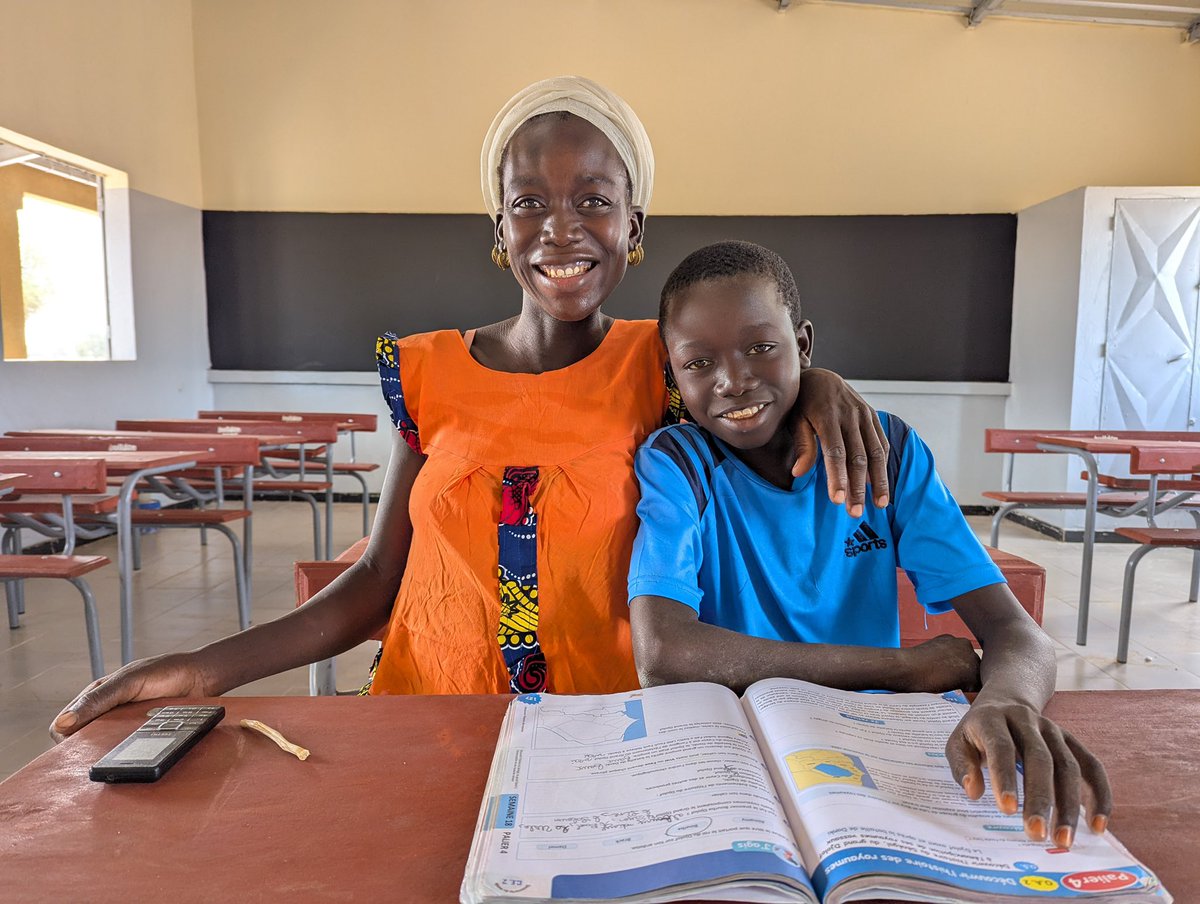 Just finished building our 6th school with <a href="/buildon/">AM Khan</a> in Senegal ❤️

150 students enrolled so far. 

Cant get enough of the smiles on their faces, lights me up. 

Much more work to do.