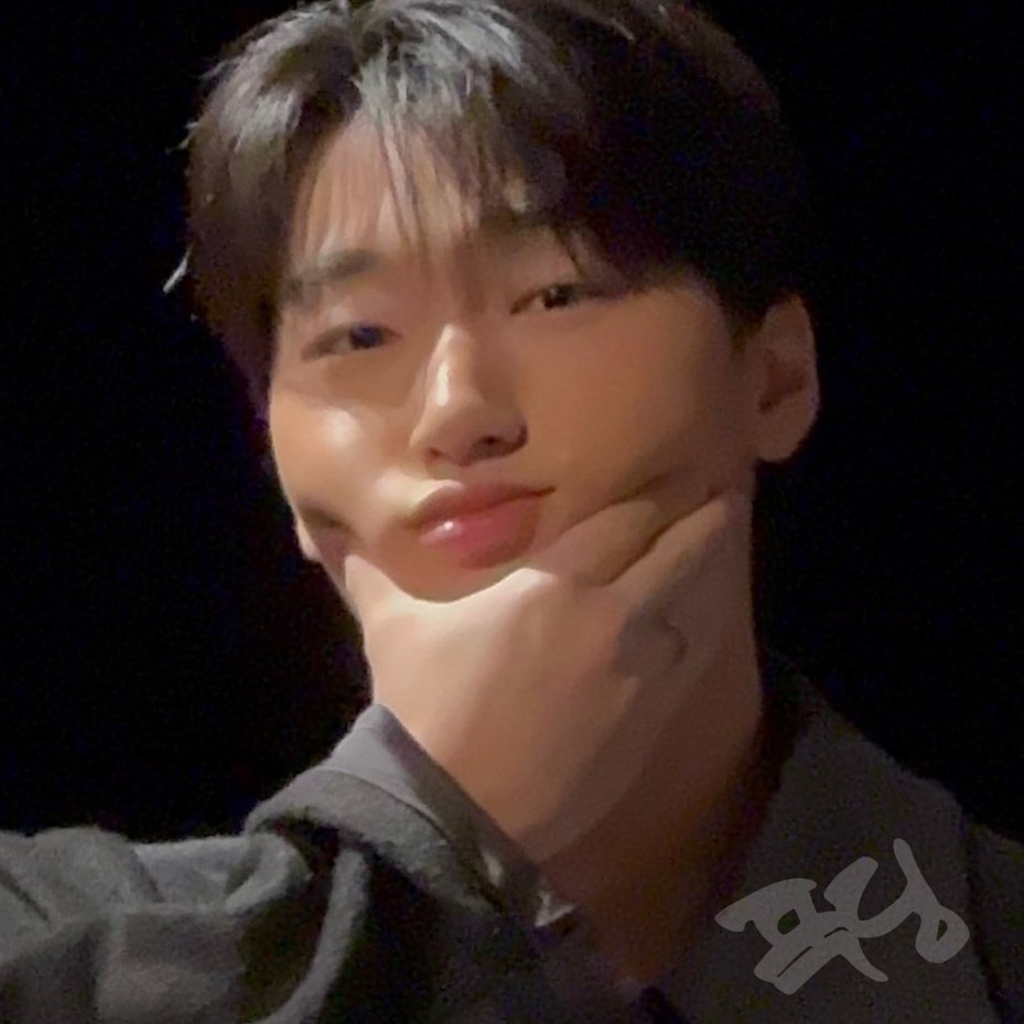 woosanal's tweet image. I woke up this morning and had a moment of sadness but then I thought about sn and went who even cares I love ChoiyuSaannnnnb