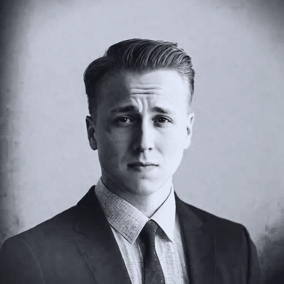 polyinnovator's tweet image. Playing around with profile pictures. Going for a more purple theme due to my focus on my content brand going forward.
The b/w one just looked cool. like an old timey newspaper