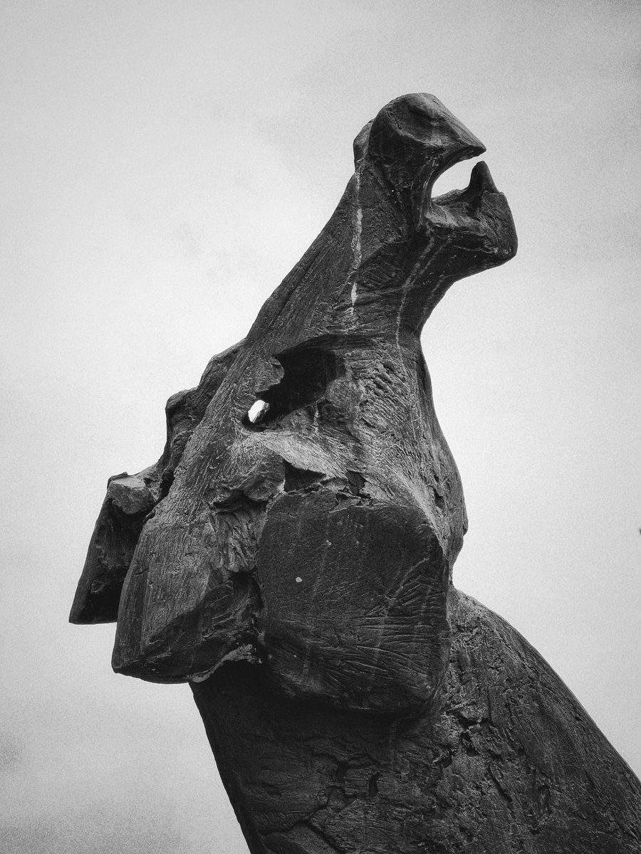 Drabbles153's tweet image. #NFTkaltenstein #kaltenstein #art #ModernArt #Vaduz #Liechtenstein #Documentary #monochrome