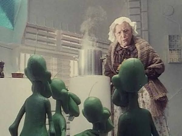 Generations7080's tweet image. Les publicités Lustucru avec Germaine et les Martiens. 🥰 Elle fait partie intégrante de notre héritage télévisuel d'enfance !