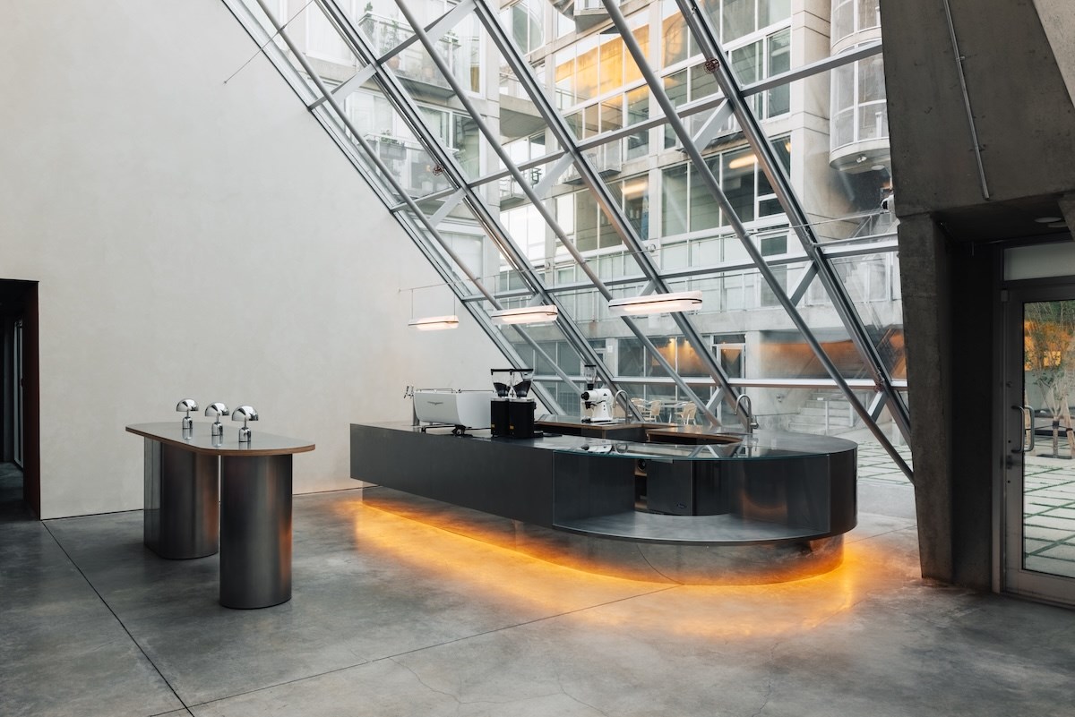 VIAwesome's tweet image. New coffee and cocktails concept opening in Arthur Erickson&apos;s striking Waterfall Building dlvr.it/TM6j8Q