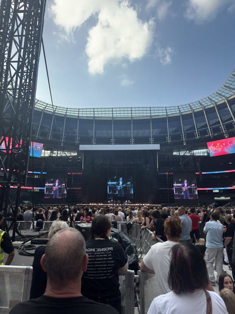 underscoremolls's tweet image. where we were meant to be to where we are LOOOOL
